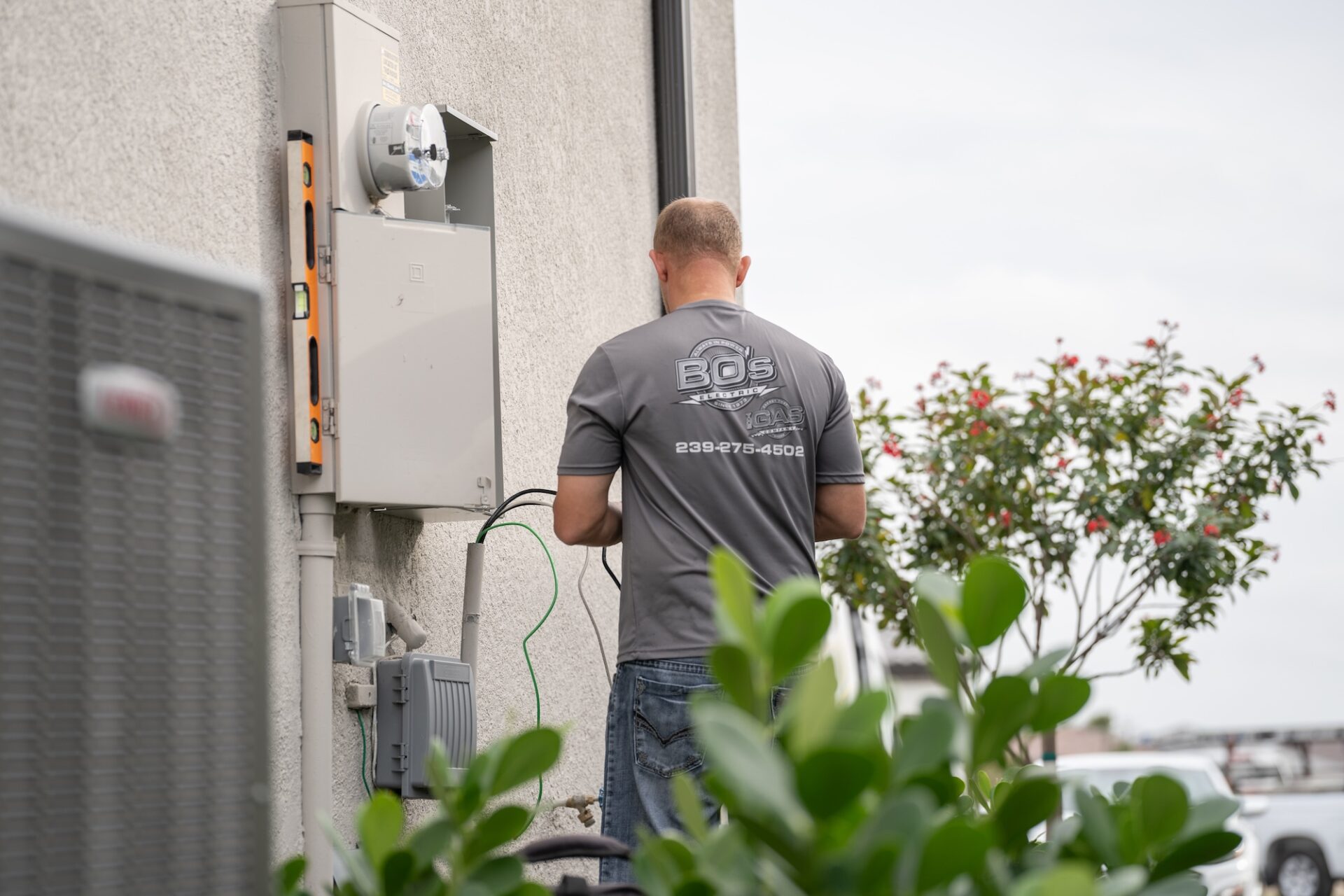 Wiring during generator installation